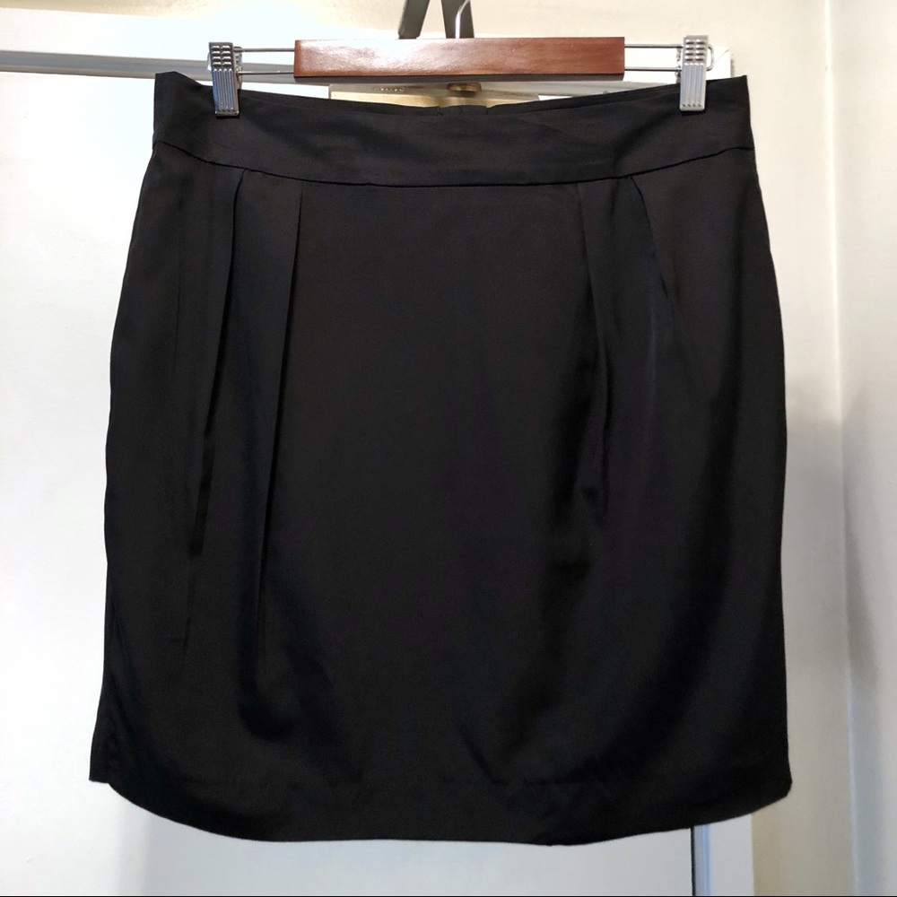 Banana Republic Zip-Back Skirt